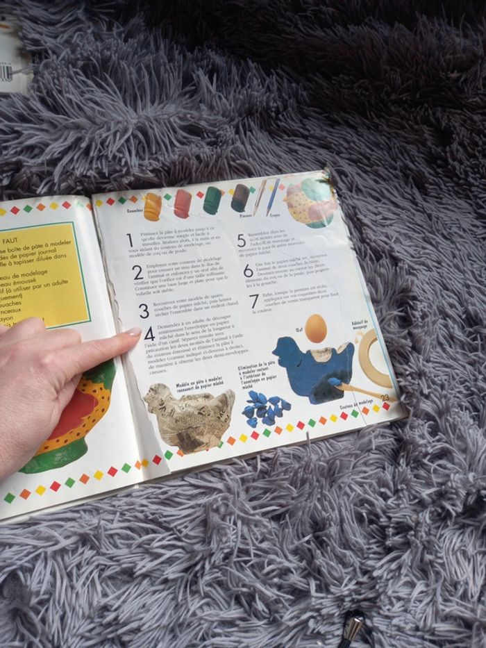 🎁 A donner ! Lot de 2 livres créations "petites mains" - photo numéro 9