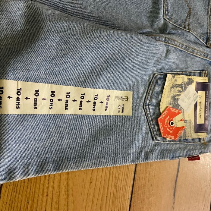 Jeans neuf - photo numéro 5
