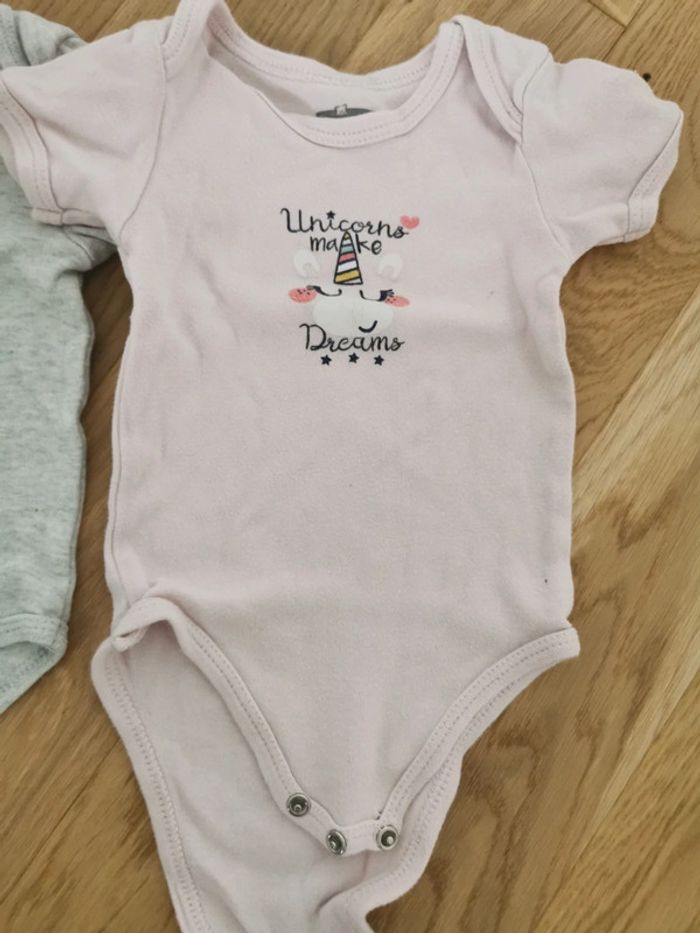 Lot de 4 bodies pommette 12 mois - photo numéro 4