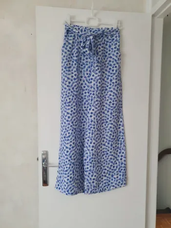 Pantalon fluide fleuri