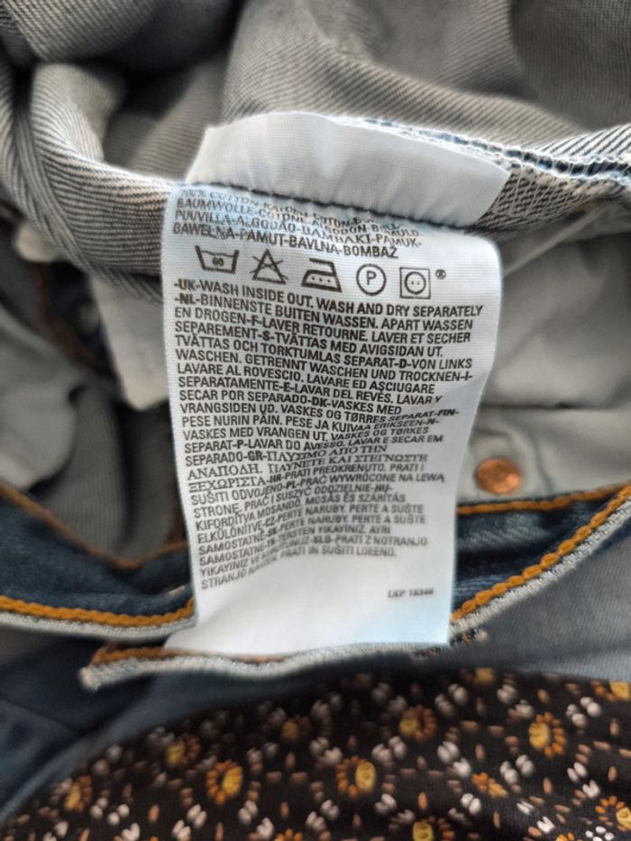 Jean Levi's 501 - photo numéro 7