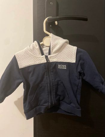 Veste bébé Hugo Boss – 3 mois – Très bon état