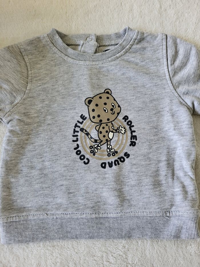 Pull 9 mois - photo numéro 2