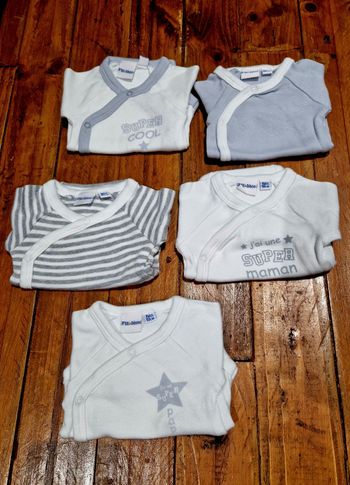 Lot de 5 bodies naissance NEUFS