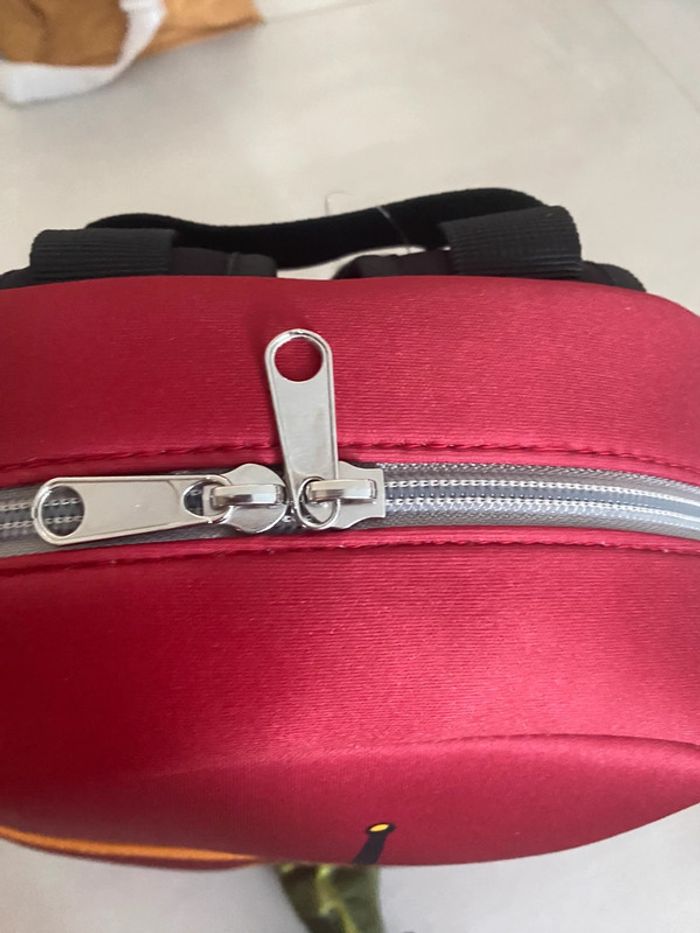 Sac a dos la tanière du dragon - photo numéro 4