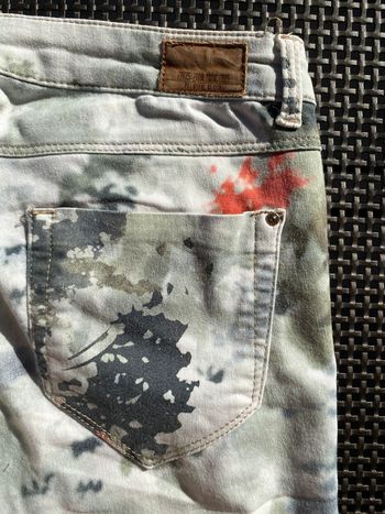 Superbe pantalon stretch imprimé 38