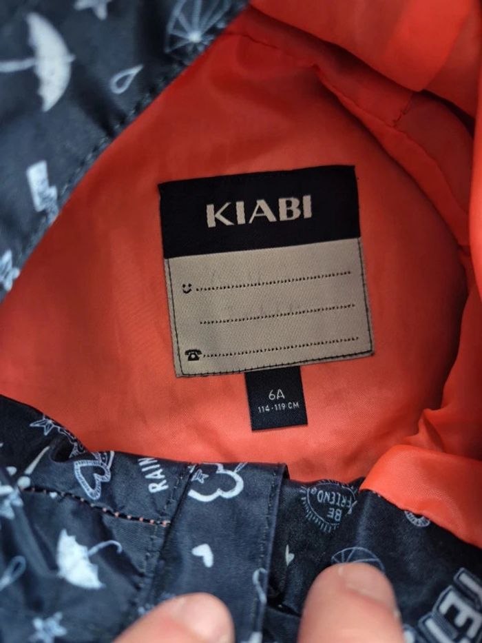 Veste imperméable/coupe vent Taille 6 ans - photo numéro 5