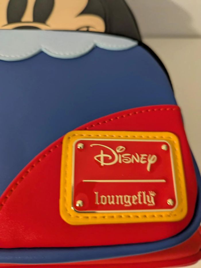 Sac à dos Loungefly Minnie "Brave Little Tailor" - photo numéro 6