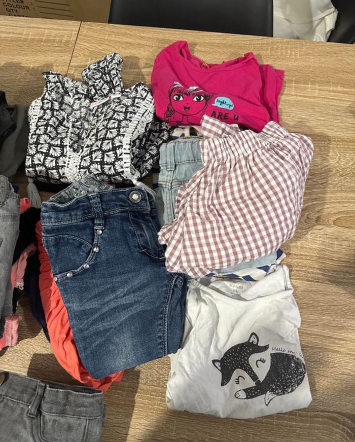 Lot 5 ans fille - photo numéro 2