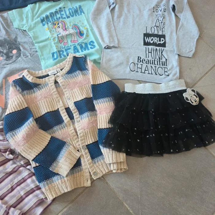 Lot vêtements 4 et 5 ans - photo numéro 5