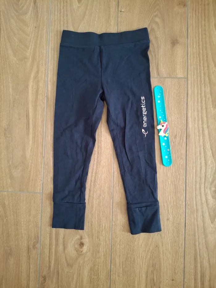 Legging de sport 6 ans très bon état