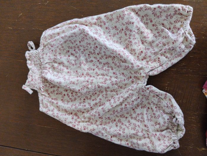 Lot vêtements fille. 3 mois - photo numéro 4