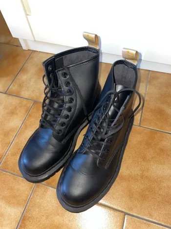 De Martens Vegas 1460 Bex mono