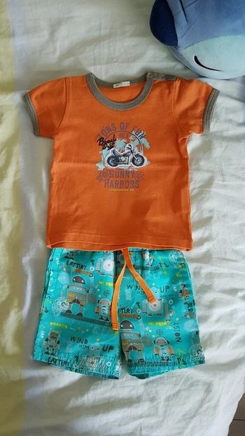 Ensemble tee shirt + maillot de bain + gilet - T. 3 à 6 mois