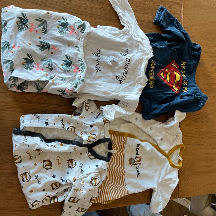 Lot pyjamas coton.
