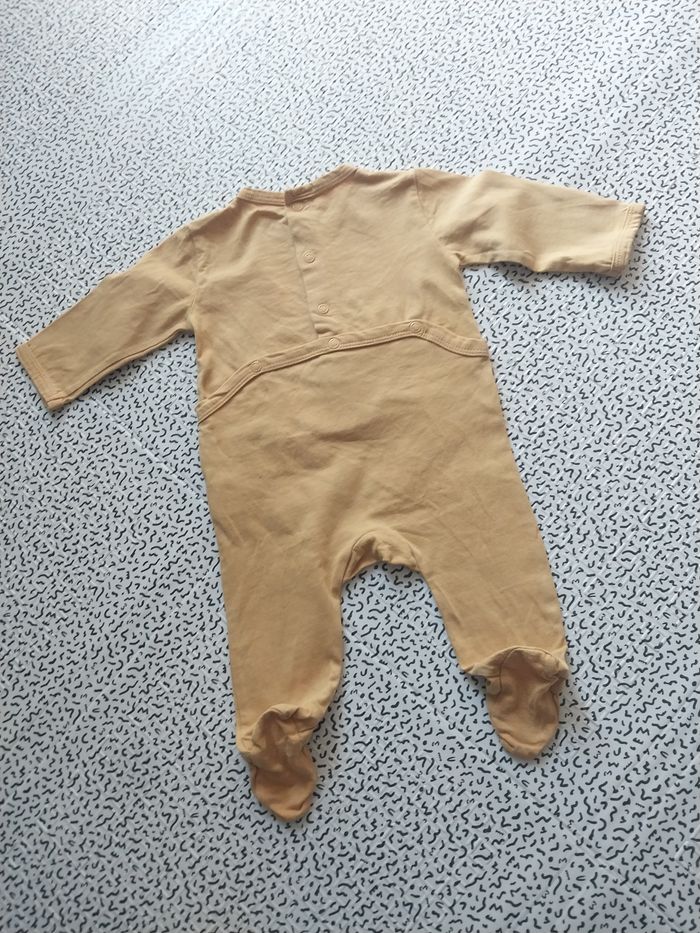 Pyjama Disney Baby Mickey 3 mois “Cute as Mickey” - photo numéro 4