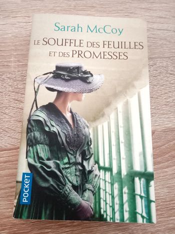 Sarah McCoy 🪅 Le souffle des feuilles et des promesses