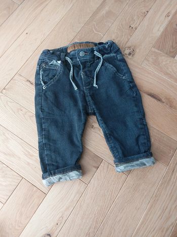 Pantalon Zara