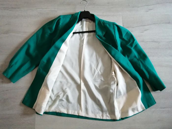 Tailleur vert - photo numéro 2