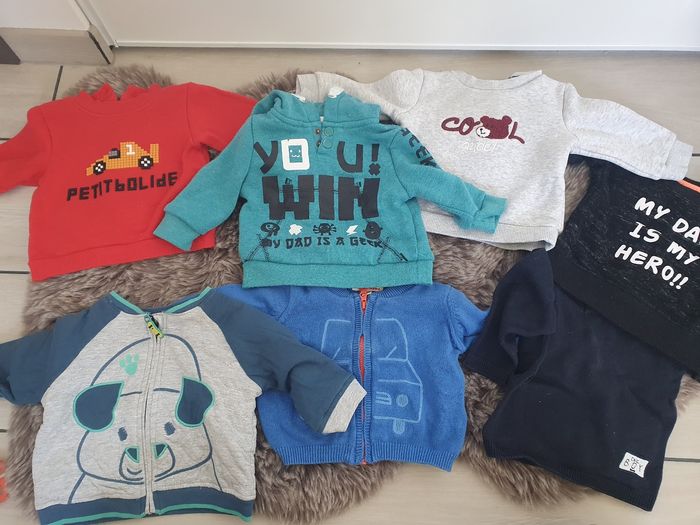 Lot de 5 sweat et 2 pulls taille 3mois
