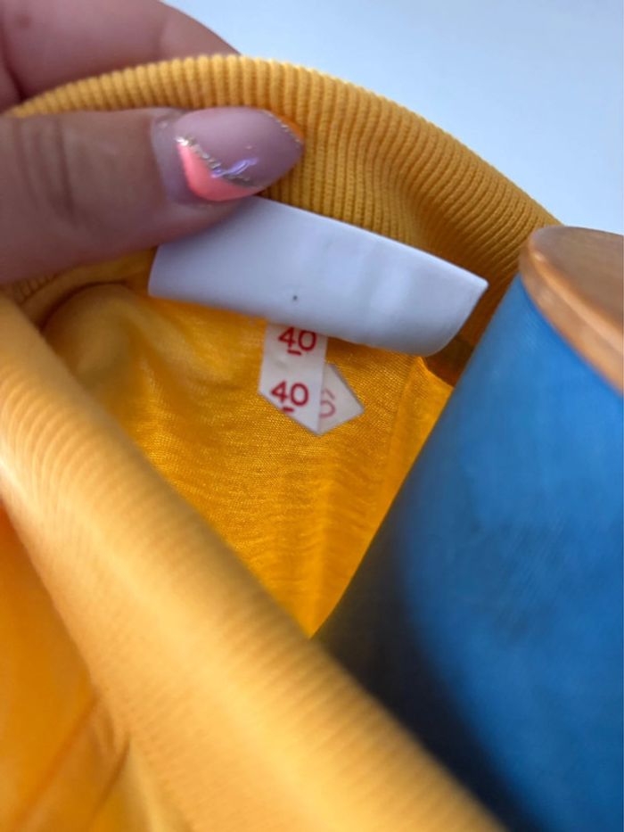 T shirt/polo Lacoste -édition Golf jaune - 100% coton - en très bon état - taille 40/L - photo numéro 5