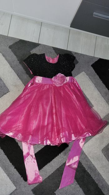 Robe de cérémonie
