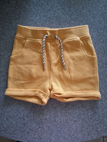 Short " creeks " jaune " t- 2 ans"