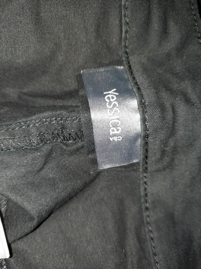 Short noir femme - photo numéro 5