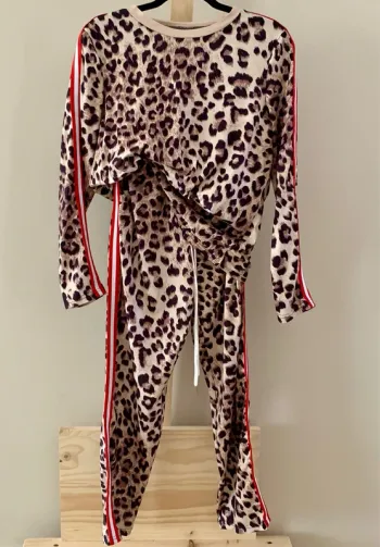 Ensemble léopard femme S – haut + pantalon jogging