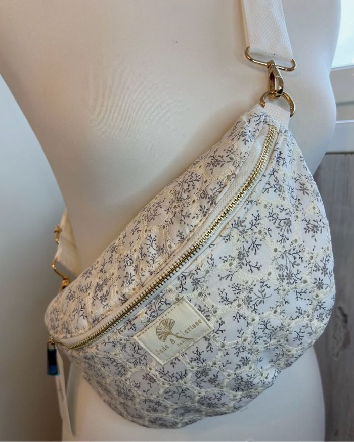 Sac banane neuf