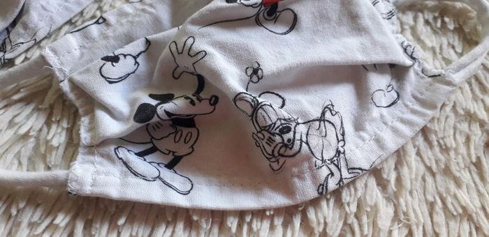 Lot de 3 masques Disney mickey minnie Enfants 18. 36 mois - photo numéro 7