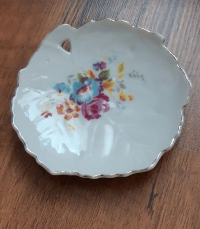 Assiettes décoratives
