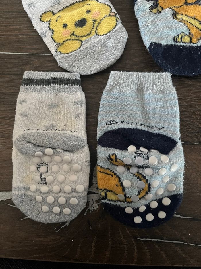 Lot 2 paires de chaussettes antidérapantes - photo numéro 2