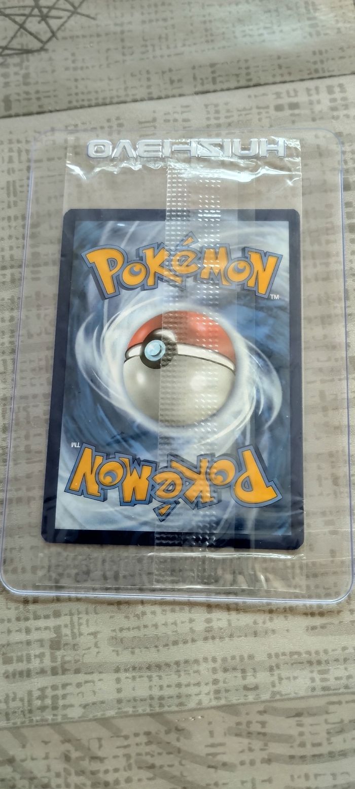 Carte pokémon Pikachu - photo numéro 5