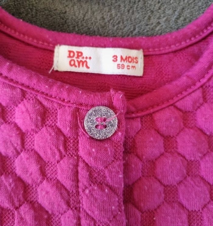 Gilet avec boutons - photo numéro 4