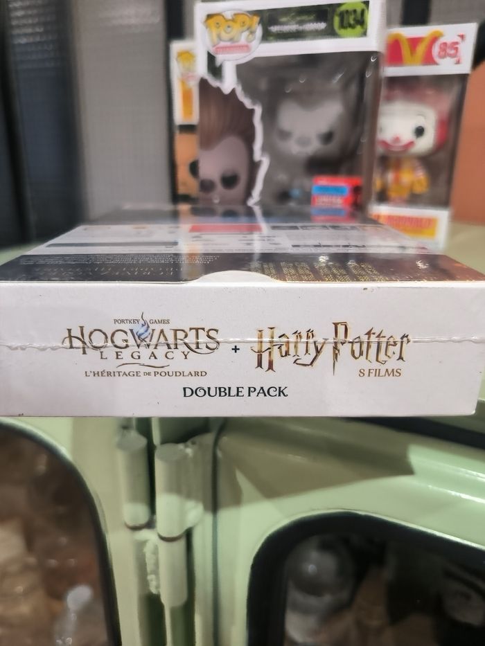 Jeu switch Hogwarts legacy et 8 DVD du film Harry potter - photo numéro 5