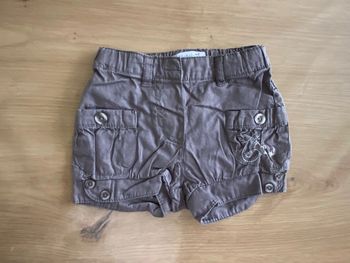 Short gris