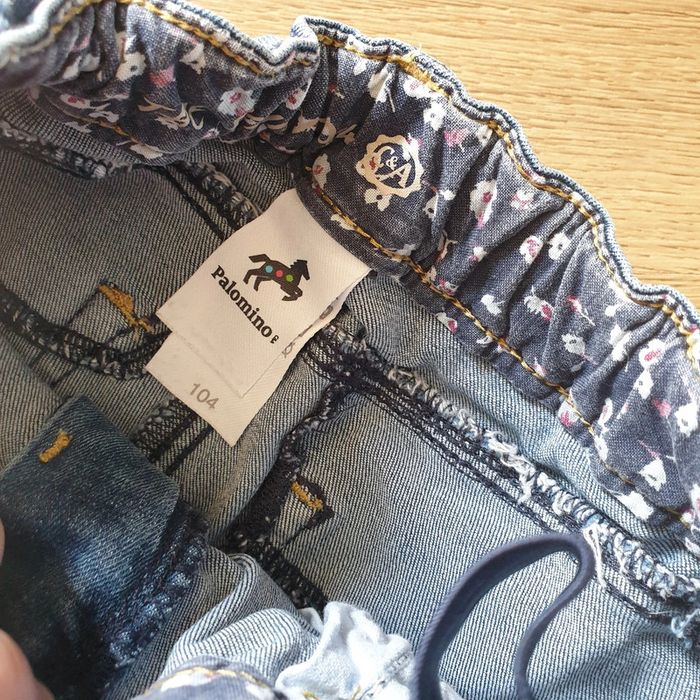 🩷 Jeans Pocopiano 4 ans #emyfleury_4ansfille - photo numéro 4