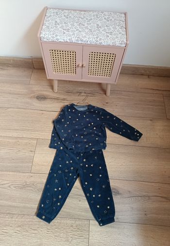 Pyjama 2 pièces 36 mois étoiles pailletées