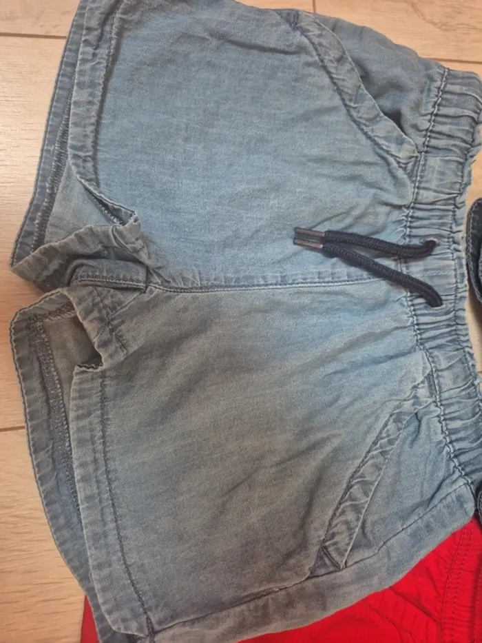 3 shorts neufs - photo numéro 2