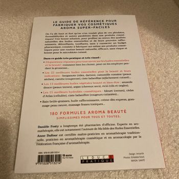 Livre huiles essentielles spéciale beauté