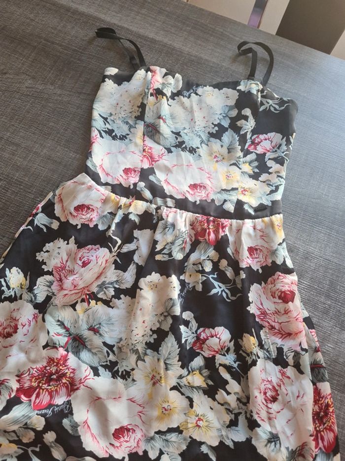 Robe guess - photo numéro 2
