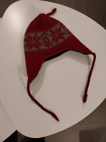 Bonnet cache oreille en laine double polaire T8/10A