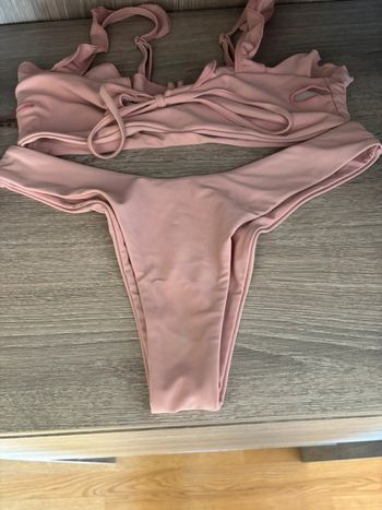 Maillot de bain rose pâle