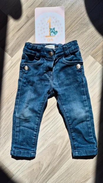 Jean 1 an