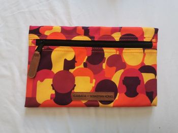 Pochette frontale Cabaïa Édition limitée Neuve