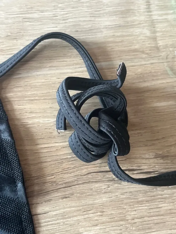 Maillot de bain 1 pièce noir - photo numéro 4