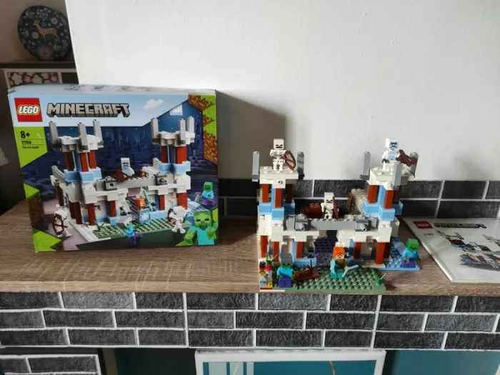LEGO Minecraft - Le Château de Glace (21186
