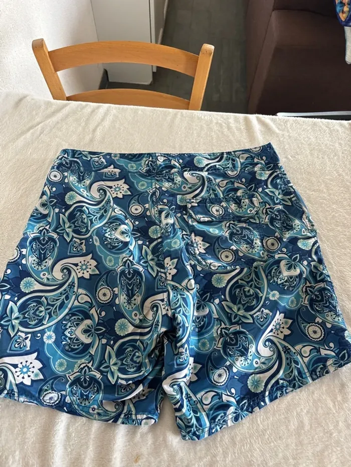 Short homme taille XL - photo numéro 2