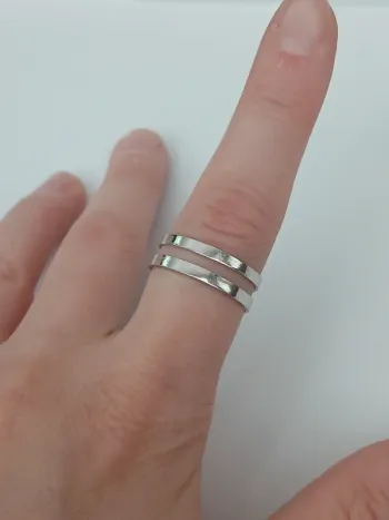 Bague argentée tendance en acier inoxydable